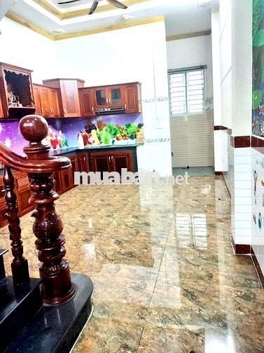 Cho thuê nhà 1 lầu 3 phòng ngủ sân oto đường vũng thiện tân đông hiệp