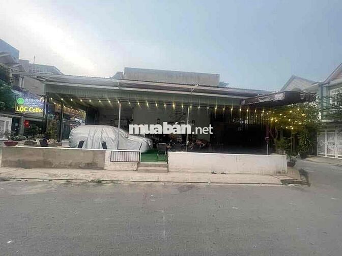 ĐẤT 3 MẶT TIỀN ĐANG CHO THUÊ 8tr/tháng-ĐƯỜNG NHỰA XE CÔNG TRÁNH NHAU