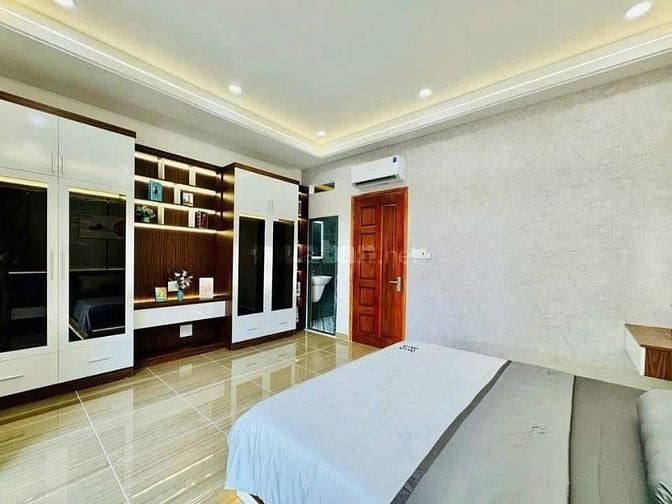 TRUNG TÂM Q.3 - GIÁP Q.1 - HẺM 5M - 3 TẦNG - CHỈ 4,3 TỶ - FULL NT ĐẸP 