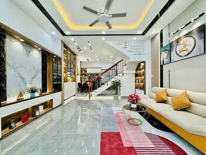TRUNG TÂM Q.3 - GIÁP Q.1 - HẺM 5M - 3 TẦNG - CHỈ 4,3 TỶ - FULL NT ĐẸP 