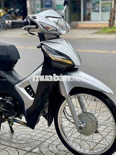 Xe máy Honda Wave A 2019 màu bạc đen