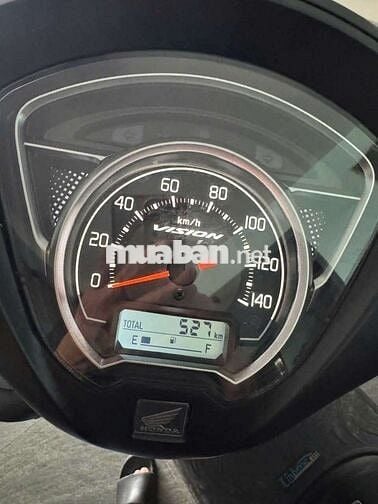 Xe mới mua cần bán cho người sử dụng