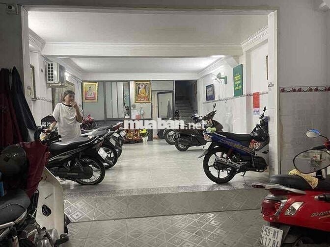 Gà đẻ trứng quanh năm, Toà CHDV 5Tầng 13Phòng, Dòng Tiền 55Triệu/Tháng