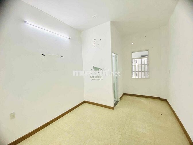 CHO THUÊ NHÀ KINH DOANH 6 TẦNG 10 PHÒNG MẶT TIỀN TTTP GIÁ 22 TRIỆU