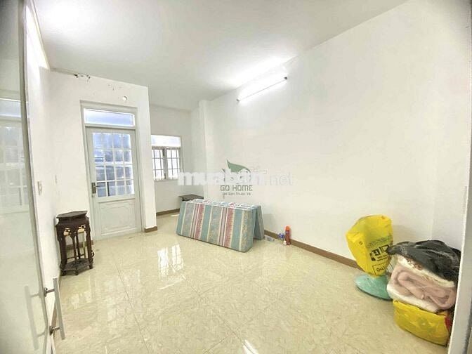 CHO THUÊ NHÀ KINH DOANH 6 TẦNG 10 PHÒNG MẶT TIỀN TTTP GIÁ 22 TRIỆU