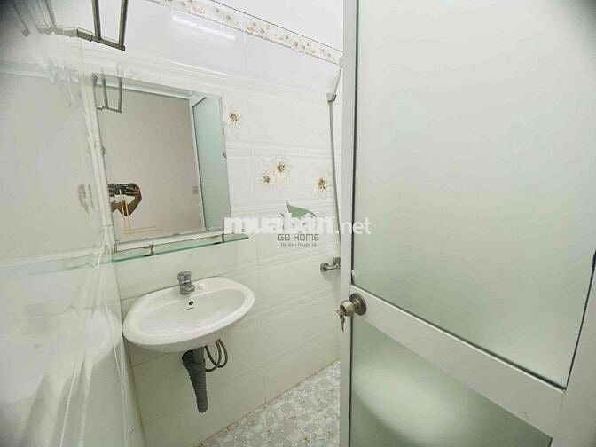 CHO THUÊ NHÀ KINH DOANH 6 TẦNG 10 PHÒNG MẶT TIỀN TTTP GIÁ 22 TRIỆU