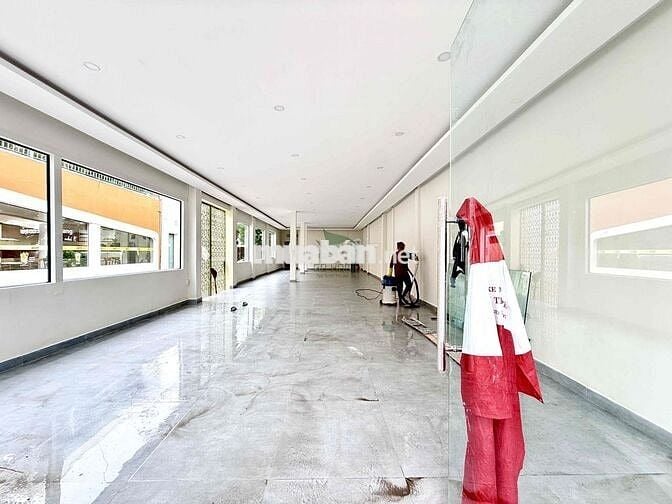 CHO THUÊ NHÀ KINH DOANH LÔ GÓC 2 MẶT TIỀN 256M2 KHU ĐÔNG ĐÚC TTTP