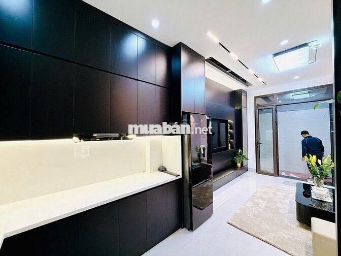 Siêu phẩm nhà Linh Quang, gần hồ, full nội thất, 30m2 5 tầng 7.38 tỷ