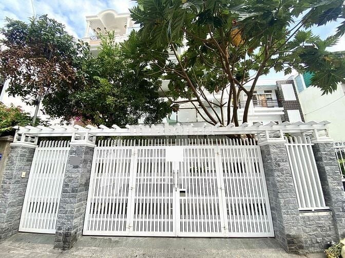 CHO THUÊ BIỆT THỰ CÓ SÂN VƯỜN 6 PHÒNG KHU VẠN THẮNG