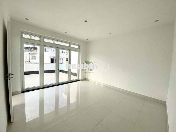 CHO THUÊ BIỆT THỰ CÓ SÂN VƯỜN 6 PHÒNG KHU VẠN THẮNG