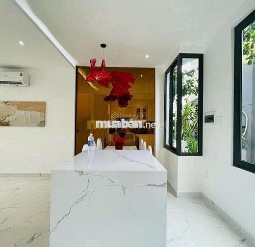 bán 1 căn *** 60m2 ngay đường Chu Văn An Bình Thạnh.cho thuê 18tr