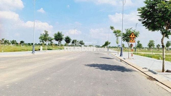 Đất chính chủ cần bán ngay KCN visp2 TP Tân Uyên