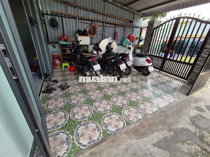 Nhà ở + 6 phòng trọ (Phường Phú Lợi, TDM)