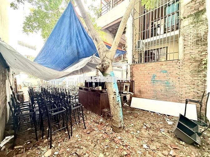 CHO THUÊ MẶT BẰNG SÂN VƯỜN 134M2 2 MẶT TIỀN HẺM HÙNG VƯƠNG