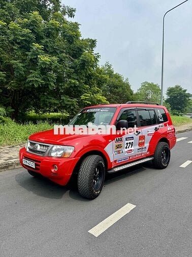 Mitsubishi Pajero 2005