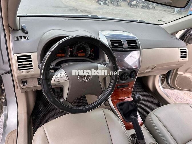 Toyota Corolla Altis 2010 1.8G MT - 105000 km