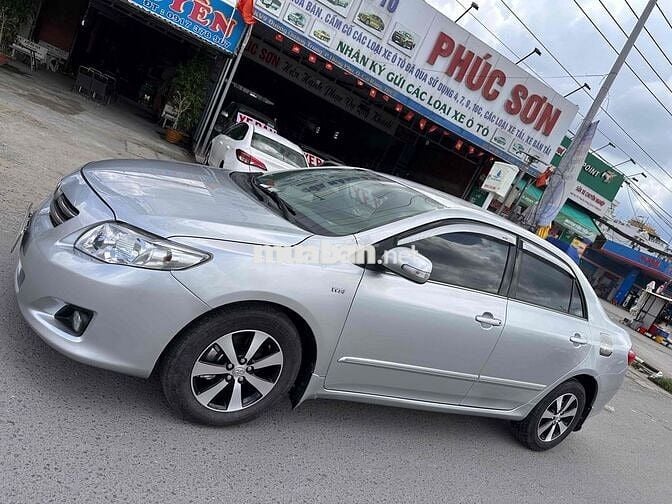 Toyota Corolla Altis 2010 1.8G MT - 105000 km