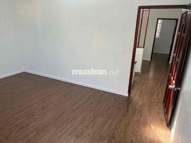 NHÀ GẦN CHỢ CẦU ĐỒNG. TRỆT LẦU 3PN 2WC. ĐƯỜNG 8M