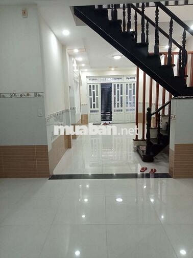 Nhà 5m x 17, đúc 1 lầu , hẻm 3m 1/ đường số 8,p11, 10tr/ tháng