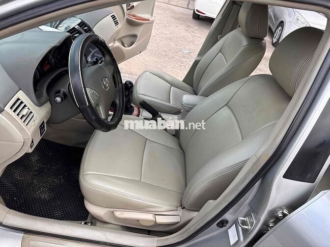 Toyota Corolla Altis 2010 1.8G MT - 105000 km