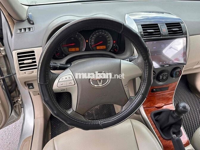 Toyota Corolla Altis 2010 1.8G MT - 105000 km