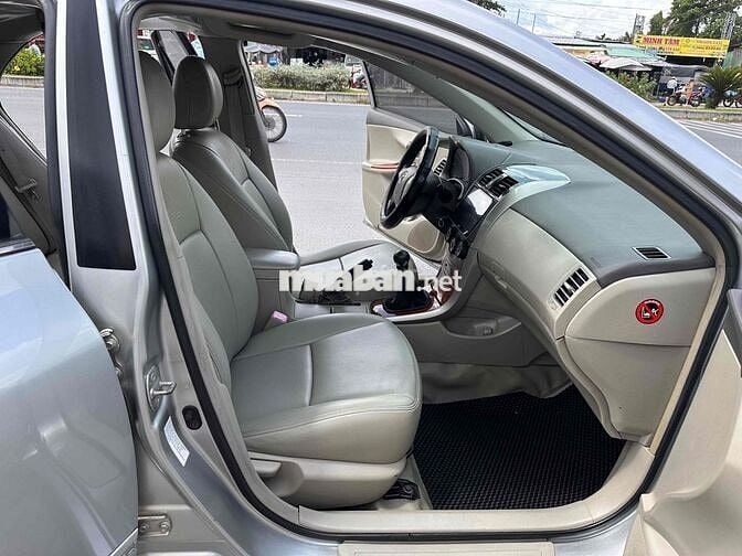 Toyota Corolla Altis 2010 1.8G MT - 105000 km