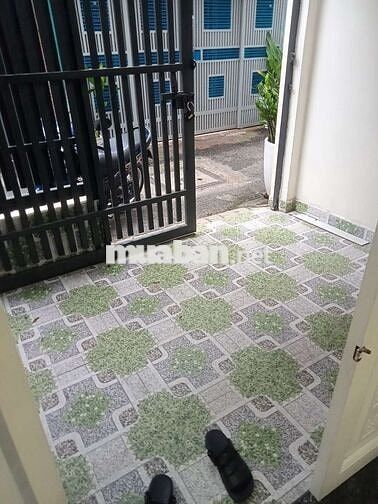 Nhà 5m x 17, đúc 1 lầu , hẻm 3m 1/ đường số 8,p11, 10tr/ tháng