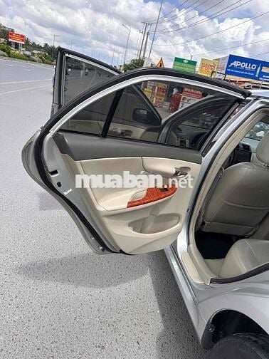 Toyota Corolla Altis 2010 1.8G MT - 105000 km