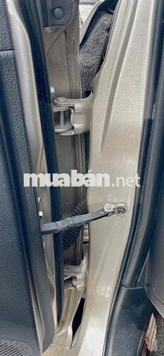 Toyota Vios 2016 1.5G- 88000 km