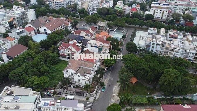 Biệt Thự 2 Mặt Tiền, Có Sân Vườn, Nhận Thuê Ngay