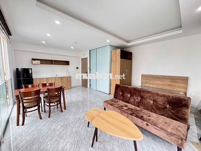 Phòng view bờ hồ, 300m đến UFM, gần KCX cầu Tân Thuận, chợ Tân Mỹ, Q4