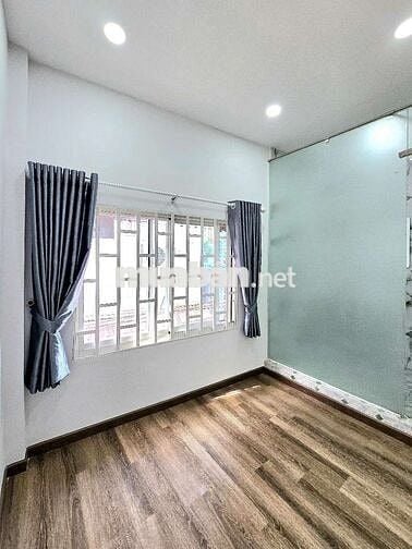 BÁN NHÀ NHỎ HẺM 2,5M 1247/98A HUỲNH TẤN PHÁT, PHÚ THUẬN, Q7