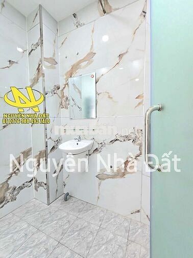BÁN NHÀ NHỎ HẺM 2,5M 1247/98A HUỲNH TẤN PHÁT, PHÚ THUẬN, Q7