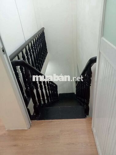 Nhà 5m x 17, đúc 1 lầu , hẻm 3m 1/ đường số 8,p11, 10tr/ tháng