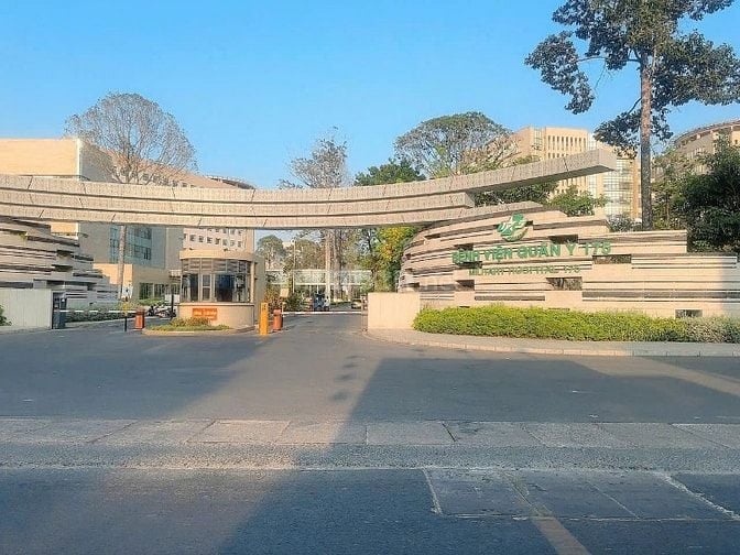 Chỉ 9.5 tỷ có nhà HXH Nguyễn Thái Sơn ngang 4.6m 5T có hầm 64m2 gần BV