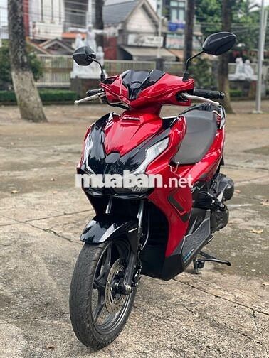 Xe máy Honda Air Blade 125 màu đỏ