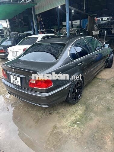 bmw nhập số sàn xe chay tốt máy lạnh ok co đỗi xe