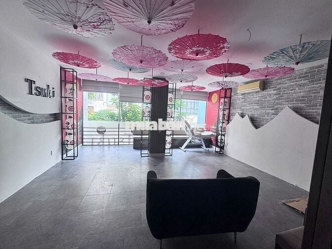 MT NGUYỄN THIỆN THUẬT, QUẬN 3 - 6,5x20m - 6 Tầng Thang máy - 70 Triệu