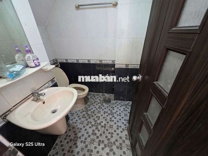 Siêu đẹp 4x17. 1 trệt 1 lầu 3 phòng ngủ 2vc
