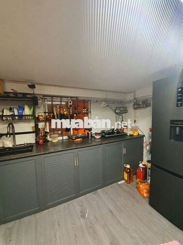 Nhà  việt sing, lầu 2 Decor bao sổ: 630 triệu. Toàn Quốc mua được