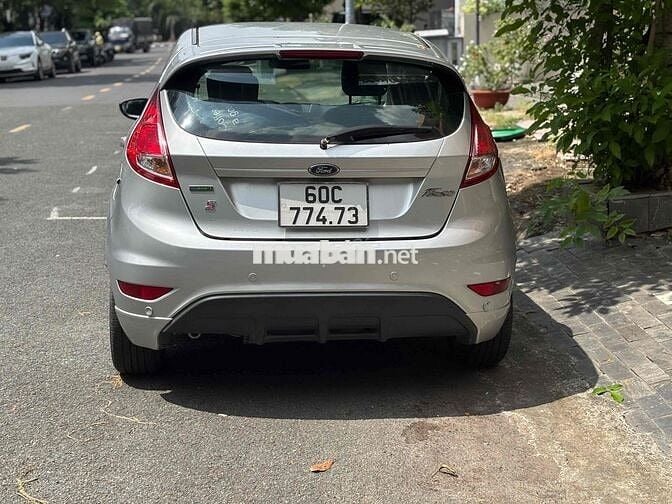 Ford Fiesta 2014 - 57000 km
