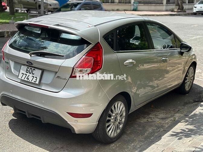 Ford Fiesta 2014 - 57000 km