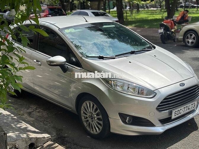 Ford Fiesta 2014 - 57000 km