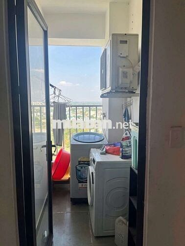 (7669) iris tower, 68,9 m² full nội thất, bao sổ hồng: 2 tỷ.