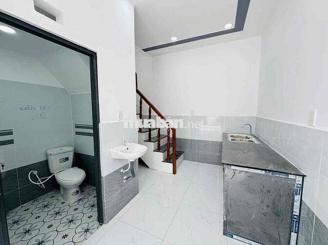 BÁN GẤP nhà GẦN ngã ba Mỹ Hạnh giá 895 triệu