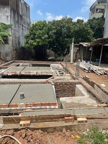 CHÍNH CHỦ - CẦN BÁN NHÀ XÂY THÔ PHÚC LỢI LONG BIÊN