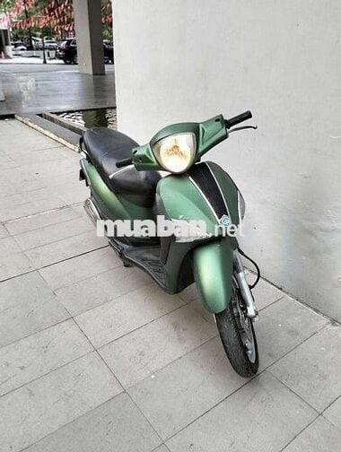 Xe máy Piaggio Liberty màu xanh lá