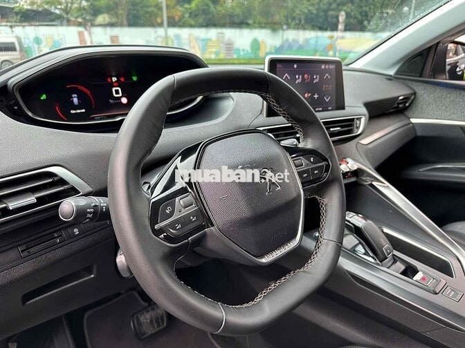 Peugeot 3008 2018 1.6L Turbo - 65000 km
