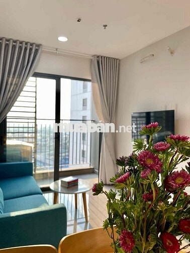 phòng ban công rộng full nội thất
