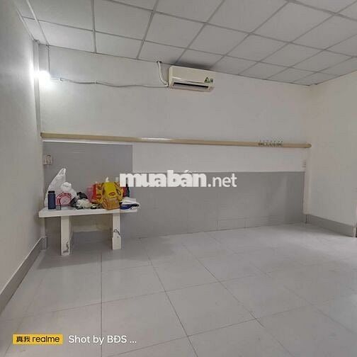 Nhà 56m2 cấp bốn có 1pn 1wc ngay chợ Hiệp Bình 6triệu